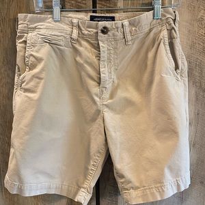 New American Eagle Mens Next Level Flex Slim Khaki Shorts, Size: 30